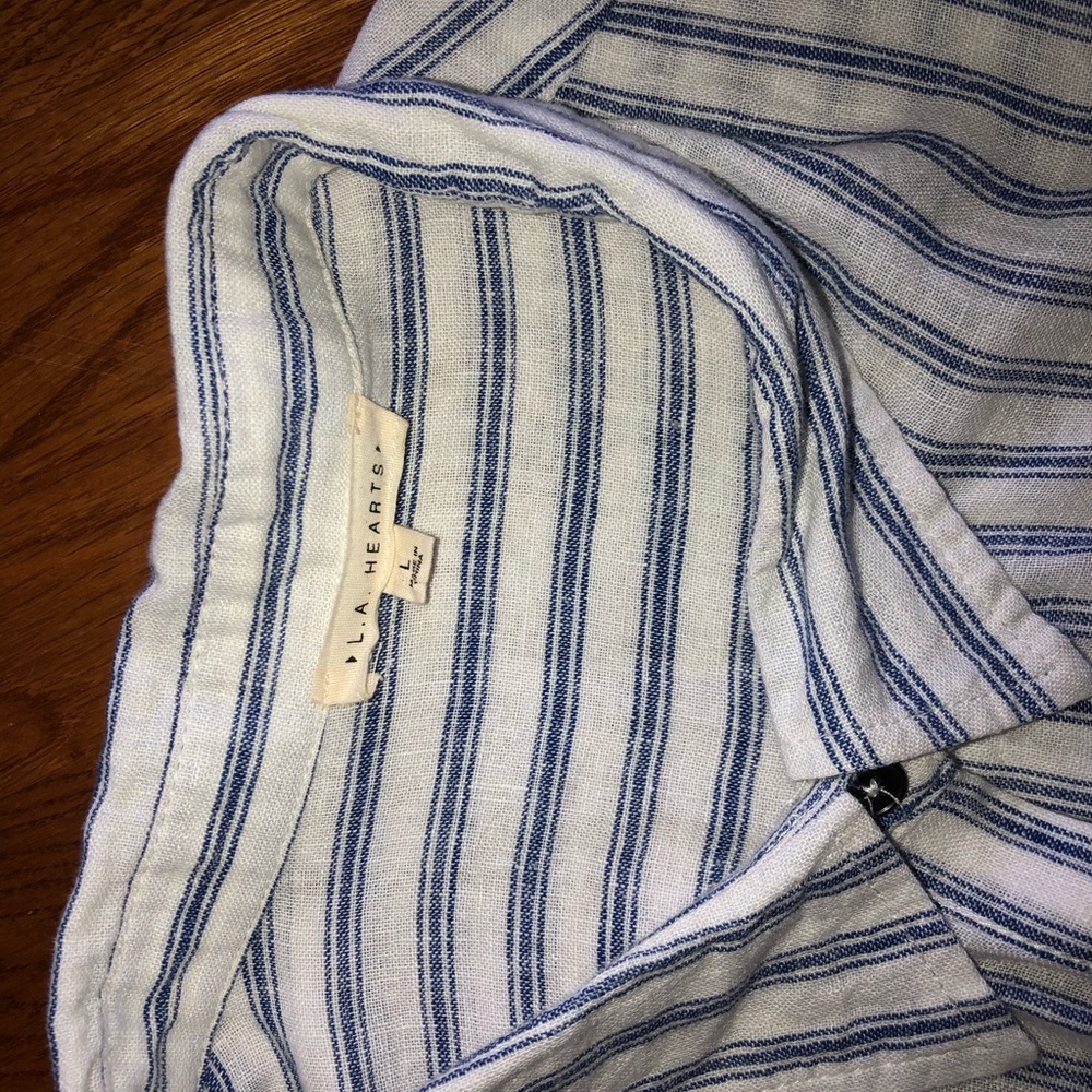 LA Hearts Button down - Picture 3 of 3